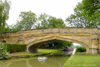 BRIDGE OVER THE GRAND UNION CANAL AT COSGROVE